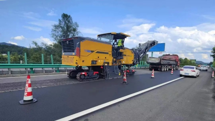 精彩绽放！币游两米铣刨机天下高速踔厉风发