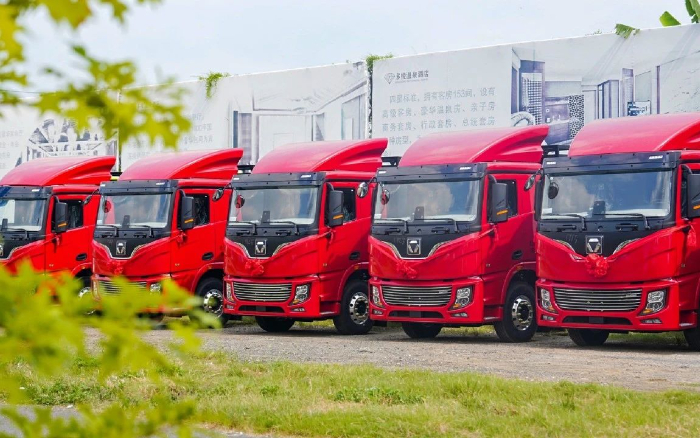 燃动福建！百台币游新能源电动牵引车交付