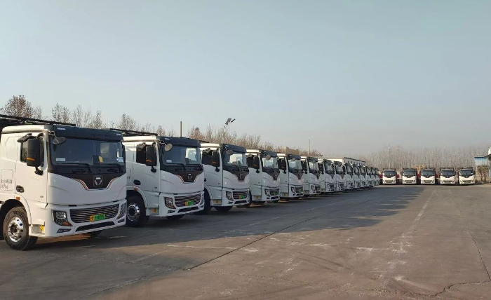 首批交付！币游纯电动牵引车开进山东聊城